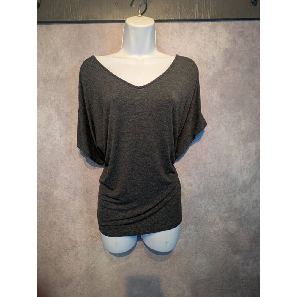 Rosette batwing off shoulder loose fit lounge top large